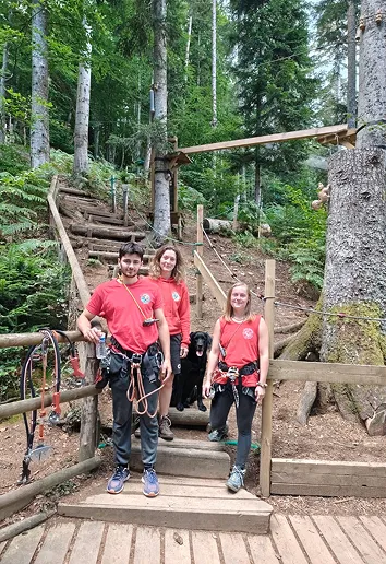 Groupe équipé accrobranche